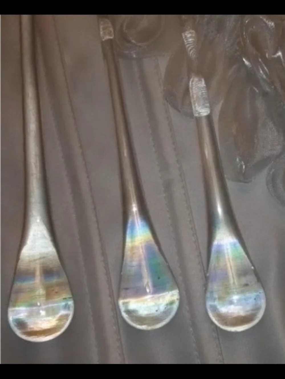 Three Murano Style Glass Iridescent Teardrops Chandelier Pieces Suncatcher - Picture 9 of 11